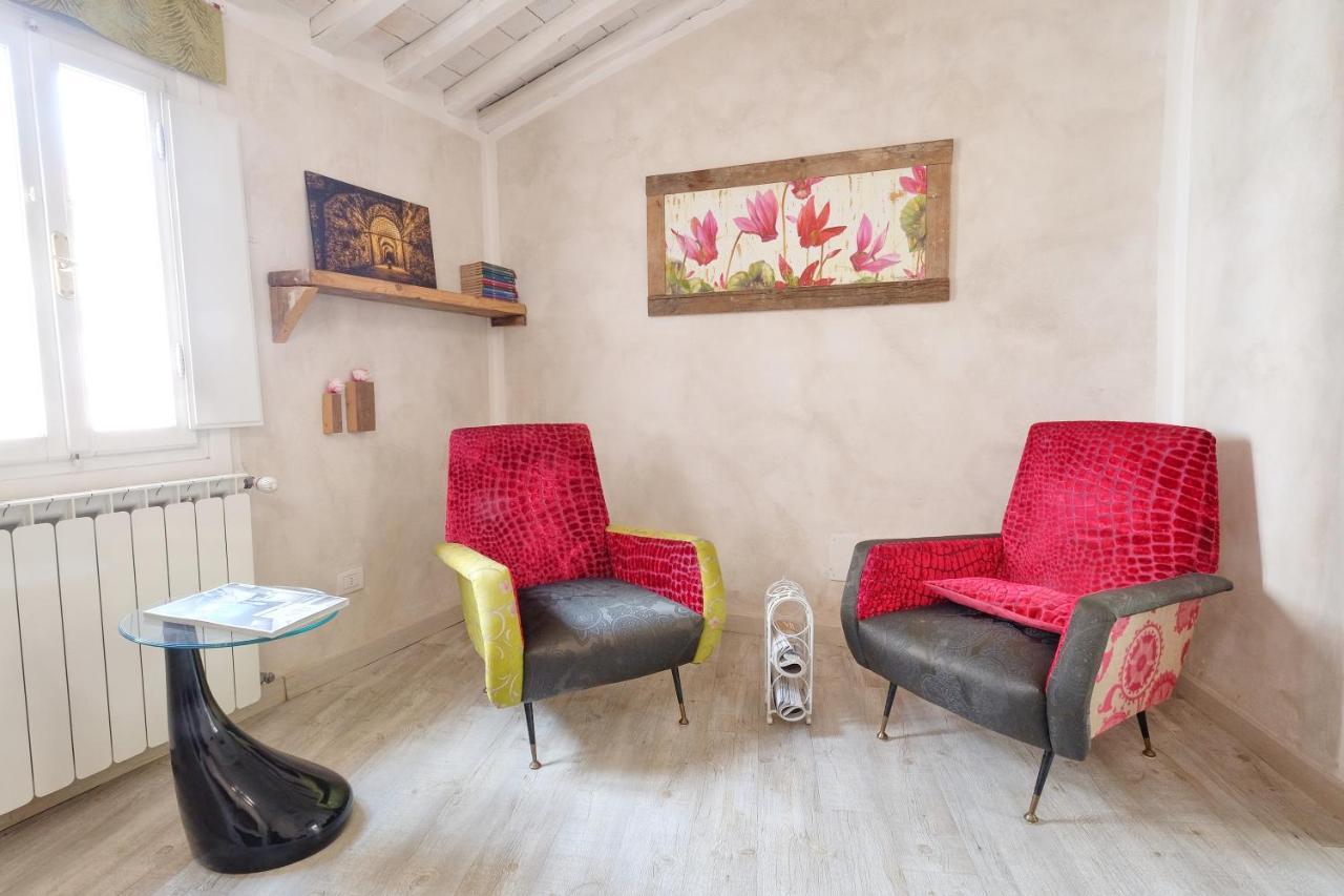 La Turandot Suite With Ac And Wifi Lucca Bagian luar foto